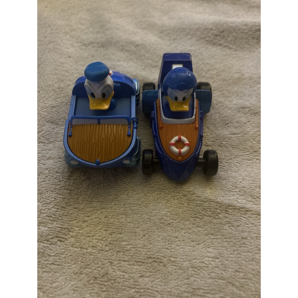 Disney Donald Duck‎ Pull Back Toy Cars Lot of 2